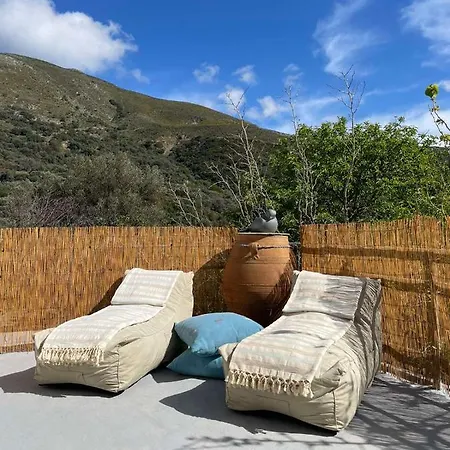 Ble 1br Vacation With Private Terrace Дом отдыха